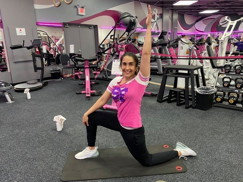 Ladies Super Fitness member stretching